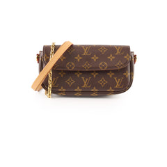 Louis Vuitton Ivy Wallet on Chain Monogram