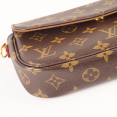 Louis Vuitton Ivy Wallet on Chain Monogram