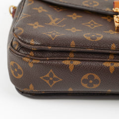 Louis Vuitton Pochette Metis Monogram