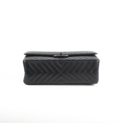 Chanel Reissue 226 So Black