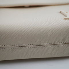 Deal of The Week - Louis Vuitton Mini Clunny Ivory