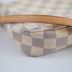 Louis Vuitton Pochette Accessoires Damier Azur