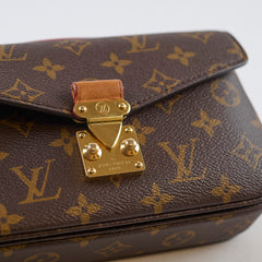Louis Vuitton Pochette Metis East West Monogram