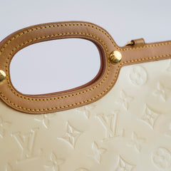 Louis Vuitton Roxburry Vernis Bag Light Yellow