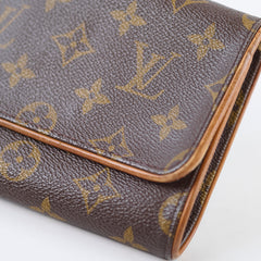 Louis Vuitton Pochette Twin Monogram