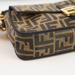 Fendi Baguette Zucca Brown