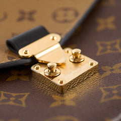 Louis Vuitton Pochette Metis Reverse Monogram