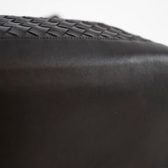 Bottega Veneta Mens Large Intrecciato Messenger Fold Black