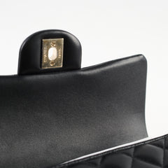 Chanel Top Handle Rectangle Mini Black Lambskin (microchip)