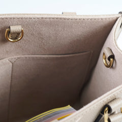Louis Vuitton On The Go PM Giant Monogram Tourterelle