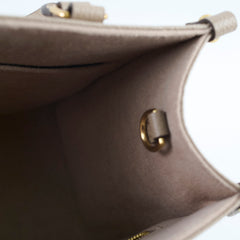 Louis Vuitton On The Go PM Giant Monogram Tourterelle