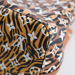 Louis Vuitton Neo Noe Giant Monogram Jungle