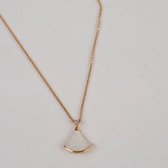 Bvlgari Diva Dream Mother Of Pearl Necklace Rose Gold
