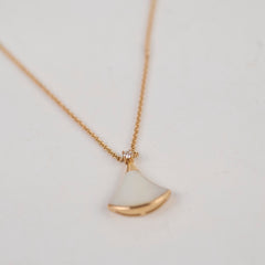 Bvlgari Diva Dream Mother Of Pearl Necklace Rose Gold