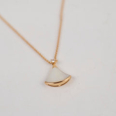 Bvlgari Diva Dream Mother Of Pearl Necklace Rose Gold