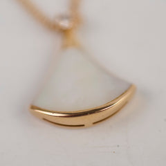 Bvlgari Diva Dream Mother Of Pearl Necklace Rose Gold