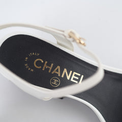 Chanel Pearl Sandals White size 36