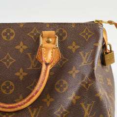 35802. Louis Vuitton Speedy 30 Monogram