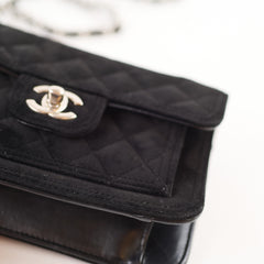 Chanel Single Velvet Flap Black