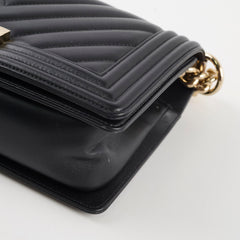 Chanel Old Medium Chevron Lambskin Black