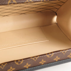 Louis Vuitton Petite Malle