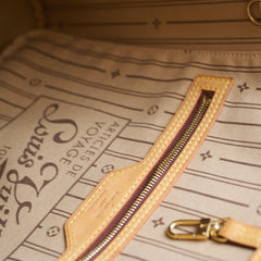 Louis Vuitton Neverfull MM Monogram