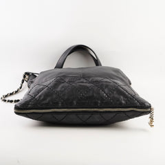 Chanel Diamond Stitched Expandable Leather Zip Tote Blacke