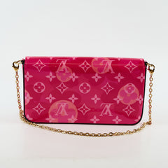 Louis Vuitton Pochette Felicie Valentine Edition Vernis Fuchsia Pink