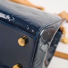 Louis Vuitton Brea MM Vernis Navy