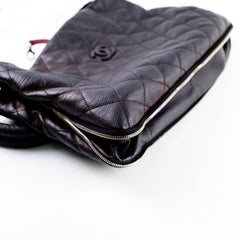 Chanel 2009 Yacht Expandable Zip Medium Hobo Bag