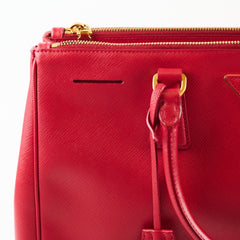 Prada Large Galleria Saffiano Tote Red