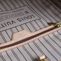 Louis Vuitton MM Neverfull Monogram