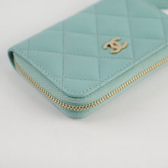 Chanel Zipped Cardholder Wallet Tiffany Blue