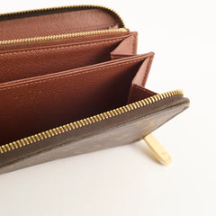 Louis Vuitton Zippy Wallet Monogram