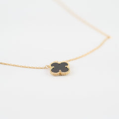 Van Cleef & Arpels Vintage Alhambra Onyx Necklace Yellow Gold