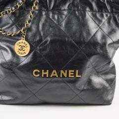 Chanel 22 Small Handbag Black