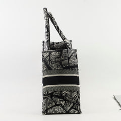 Christian Dior Book Tote Medium Black and White Plan de Paris Embroidery