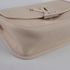 Louis Vuitton Epi Buci Bag Quartz