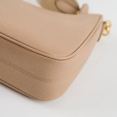 Prada Re-Edition 2005 Saffiano Beige