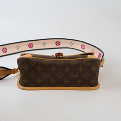 Louis Vuitton Louis Vuitton Diane Monogram Bag