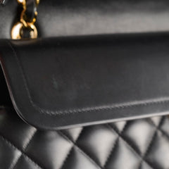 Chanel Lambskin Medium Classic Flap Black