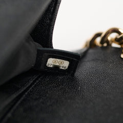 Chanel Old Medium Boy Chevron Caviar Black