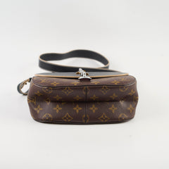 Louis Vuitton Chain It PM Monogram Black