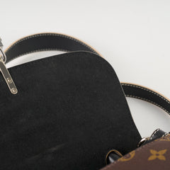 Louis Vuitton Chain It PM Monogram Black