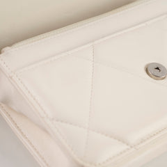 Chanel 19 White Wallet On Chain