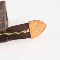 Louis Vuitton Toiletry Pouch 15 Monogram