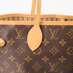 Louis Vuitton Neverfull MM Monogram (with pouch)