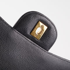 Chanel  Maxi single Flap Quilted Caviar Black