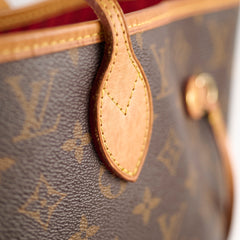 Louis Vuitton Neverfull MM Monogram Shoulder Bag