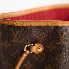 Louis Vuitton Neverfull MM Monogram Shoulder Bag